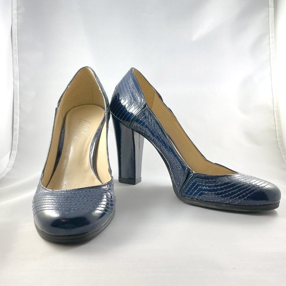Lillybee Blue Patent Heels Sz 7